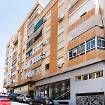 The 7th Corner, Hugh Ideal For Groups דירה