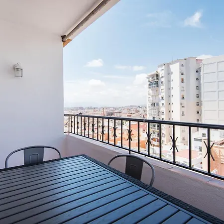 The 7th Corner, Hugh Ideal For Groups Apartamento Málaga