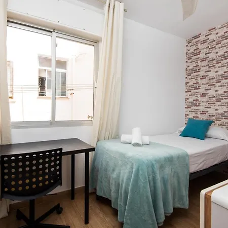 The 7th Corner, Hugh Ideal For Groups Apartamento *