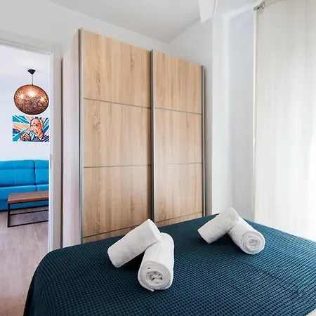 The 7th Corner, Hugh Ideal For Groups Apartamento *