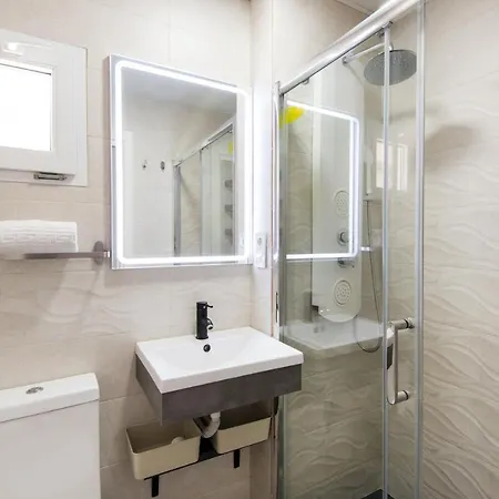 The 7th Corner, Hugh Ideal For Groups Apartamento Málaga