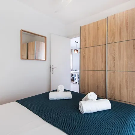 The 7th Corner, Hugh Ideal For Groups Apartamento Málaga